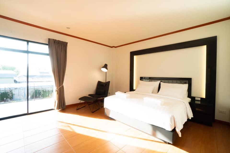 Baan Anong Hotel Араниапратет Екстериор снимка